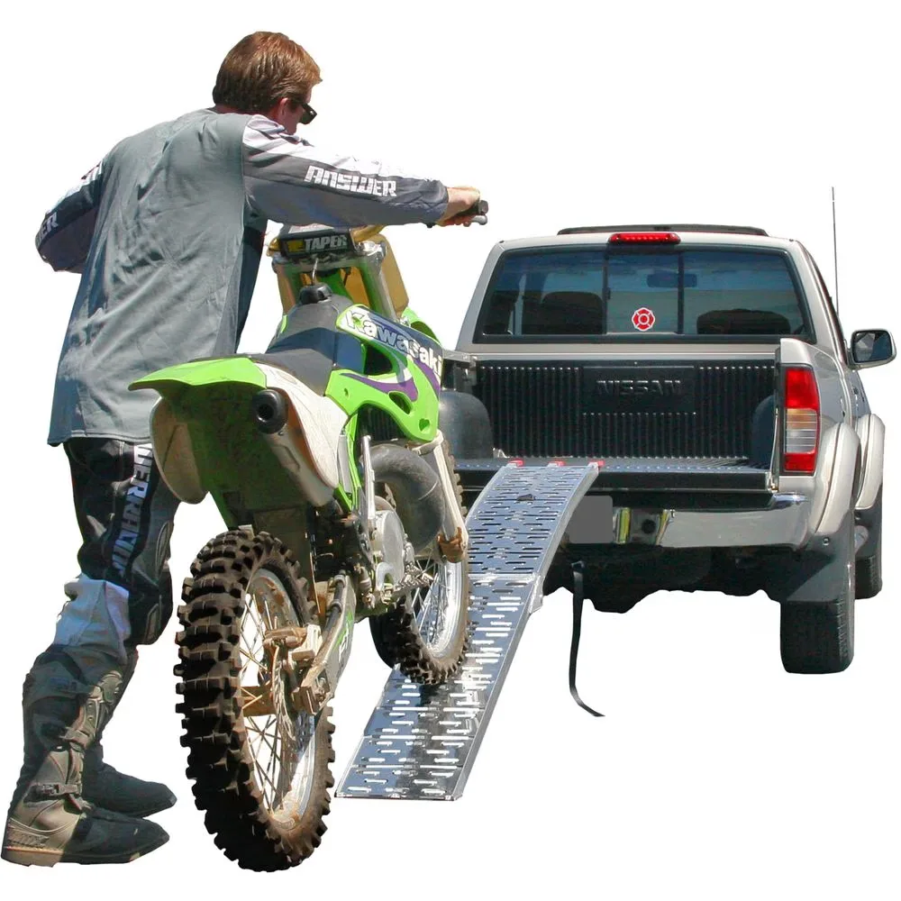 Motorcycle black 750 lb 4"