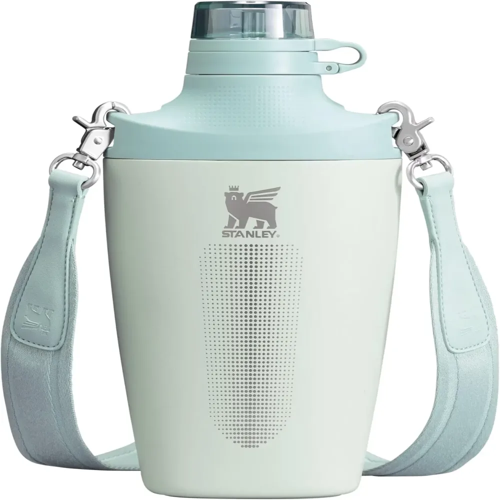 Coolers & Hydration 23 oz insulated