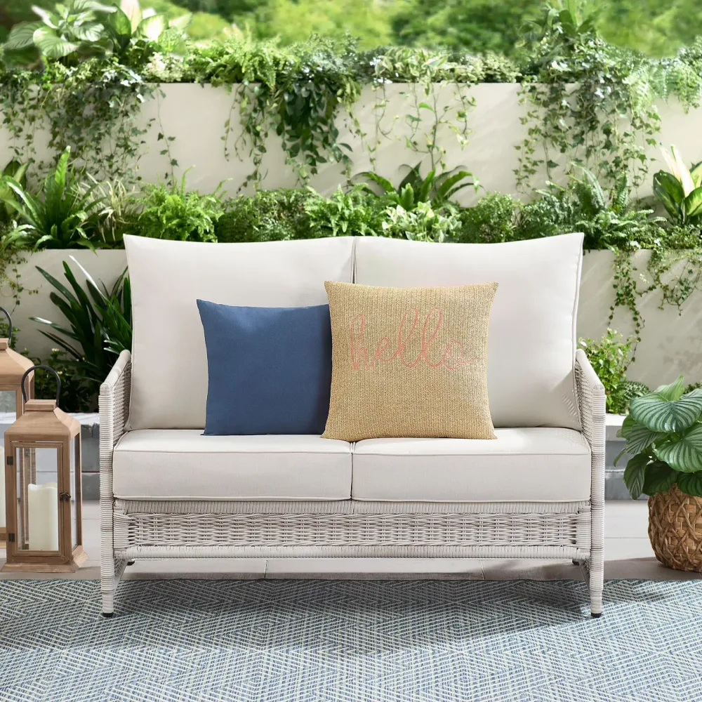 Homes Gardens white 500 lb 29.92 in