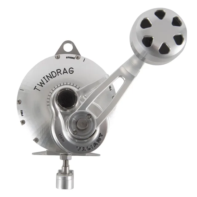 Conventional Reel silver 81 lb 1.81 lb