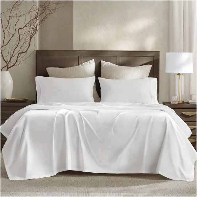 Bed white 110" 105"