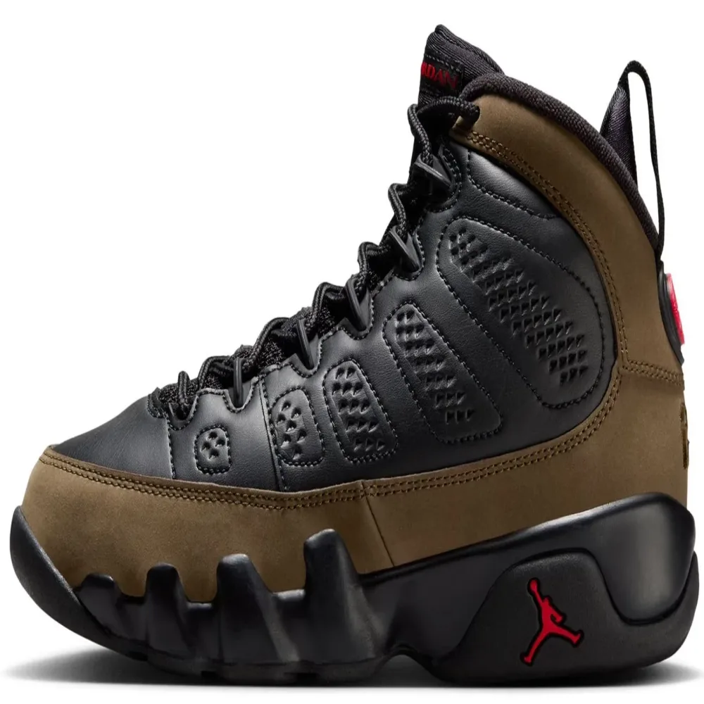 Basketball black red