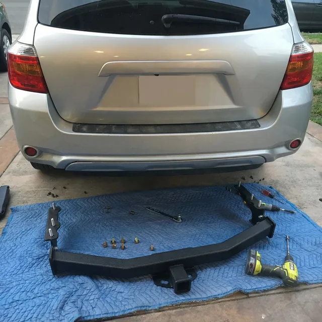 Towing Hitch 2 inch 4500 pounds 675 pounds