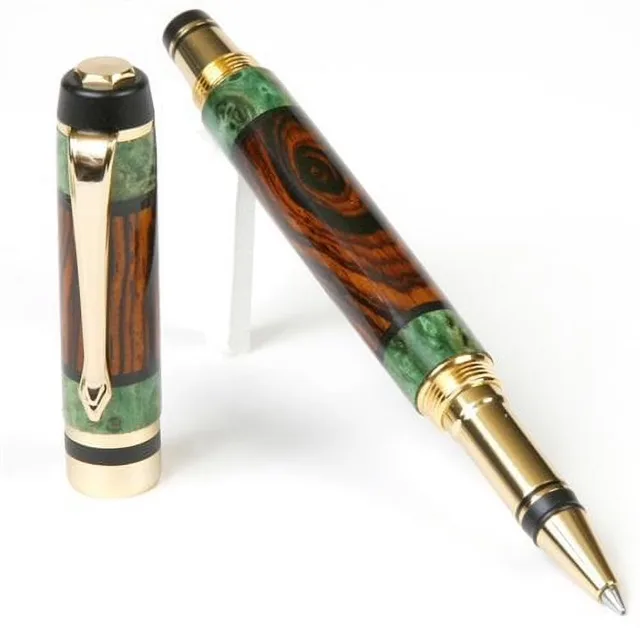 Lanier Pens green