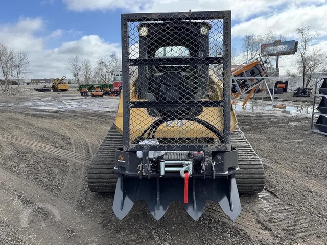 Winch 93 ft 15000 lb 665 lbs