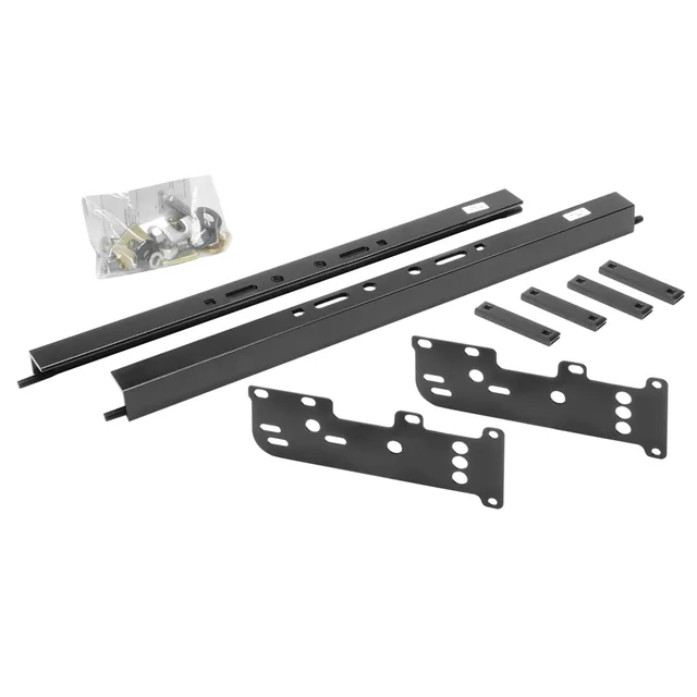 Towing & Hitches black