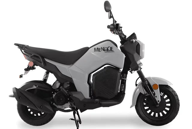 Scooter black 353 lbs 2.25 gallons