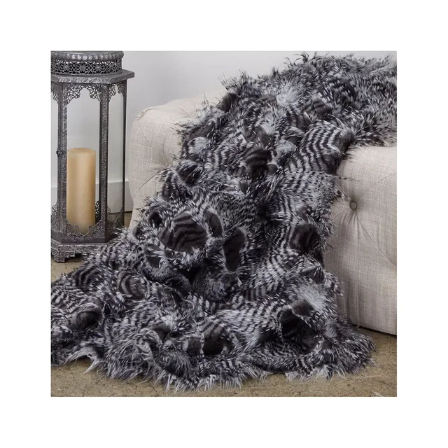 Bedding 116" 102" 48"
