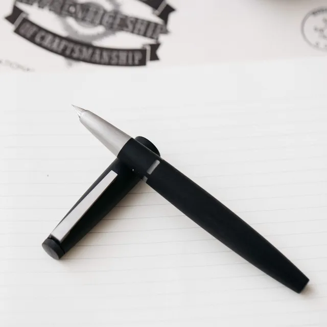 Fountain Pen black